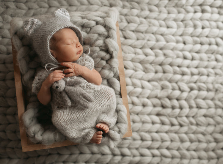 Blankets & Swaddles