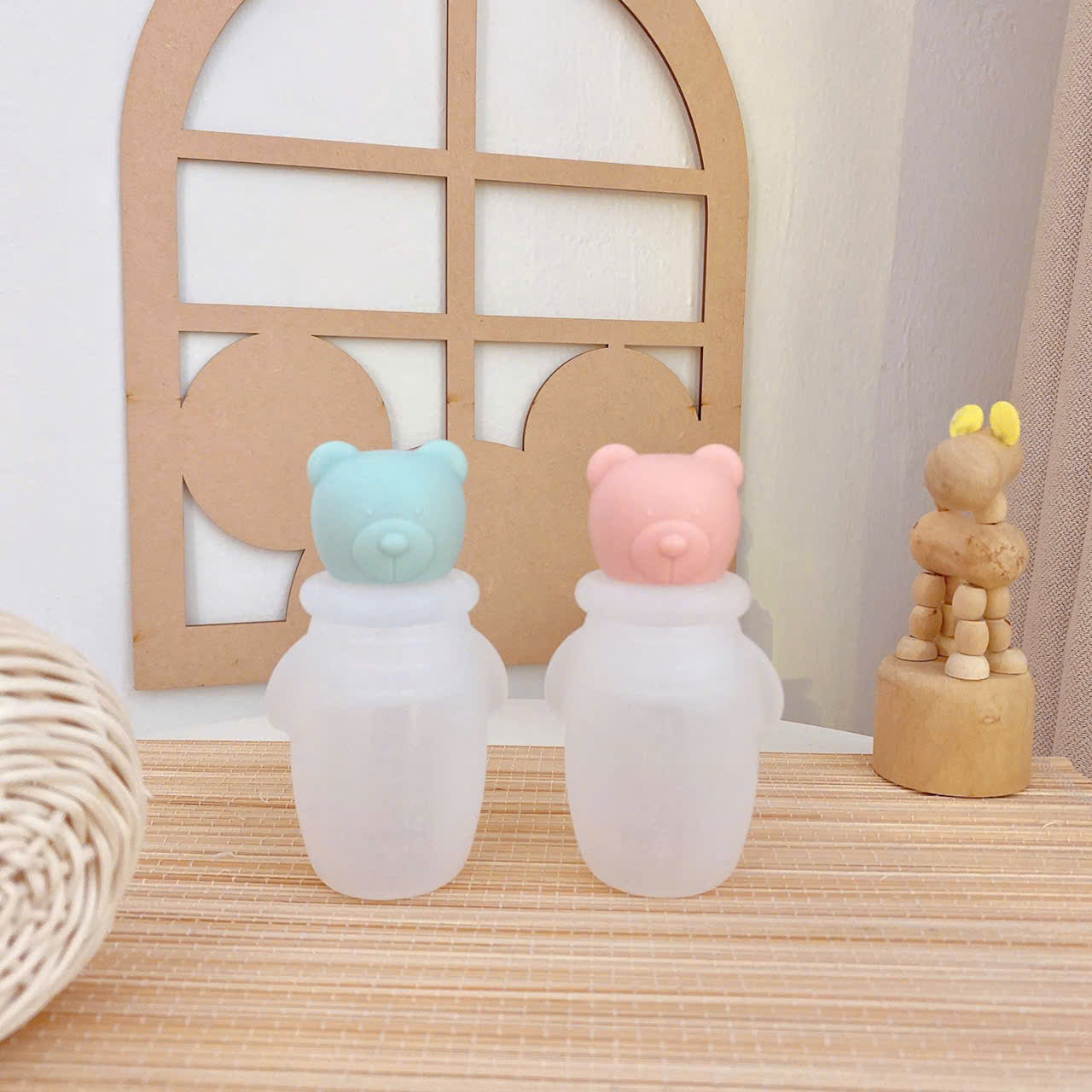 Silicone Medicine Feeder - Feeding Essentials
