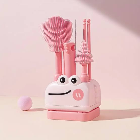 Portable Bottle Drying Rack & Brush Set